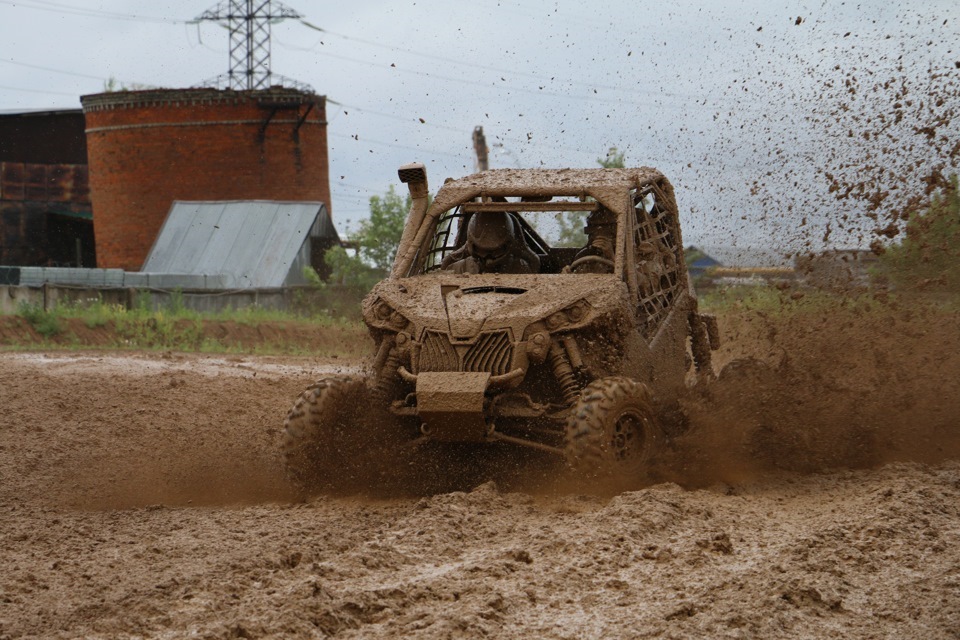 Нюансы вождения по грязи